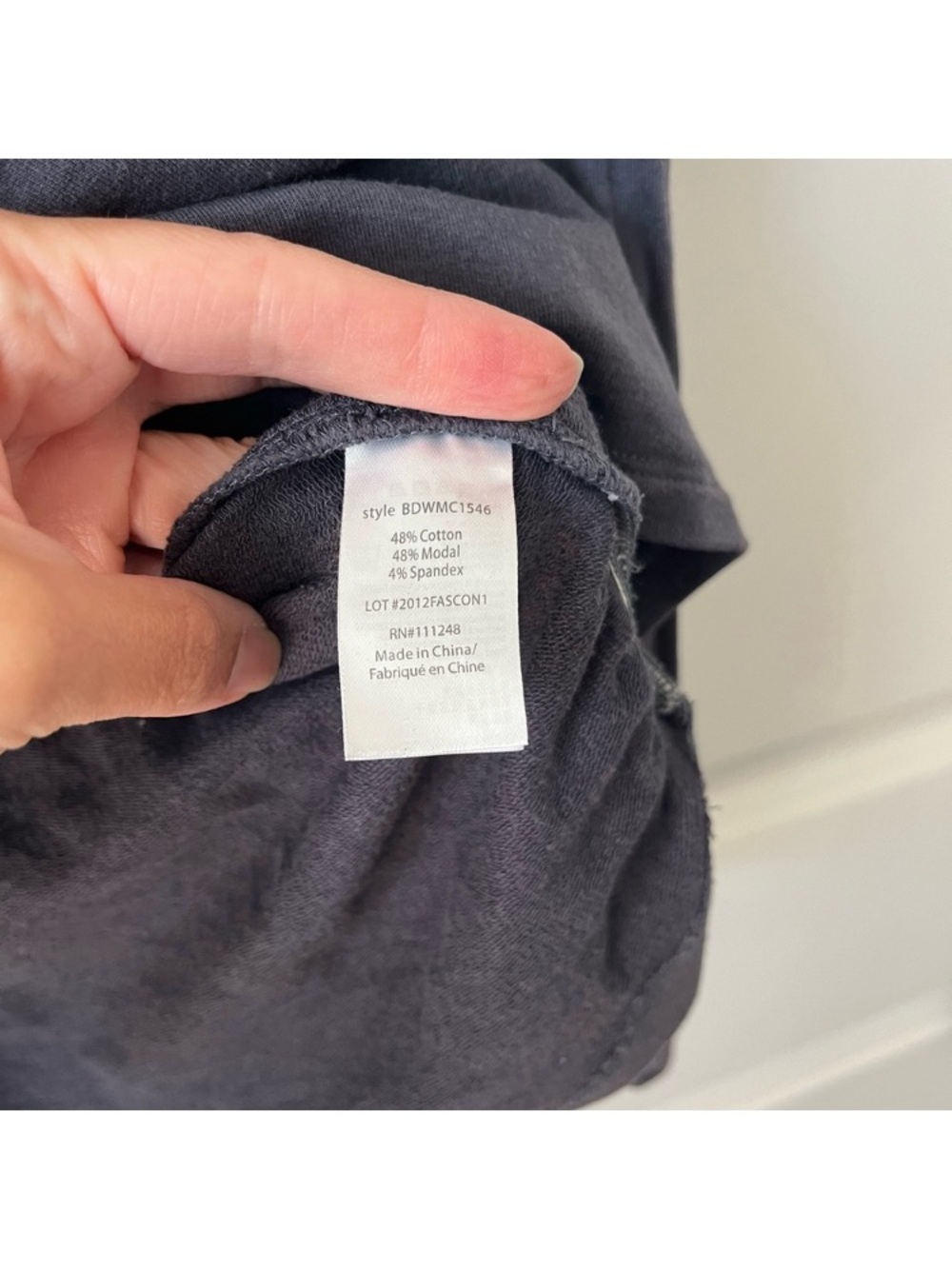 Barefoot Dreams Malibu Collection Hoodie - Picture 4 of 5